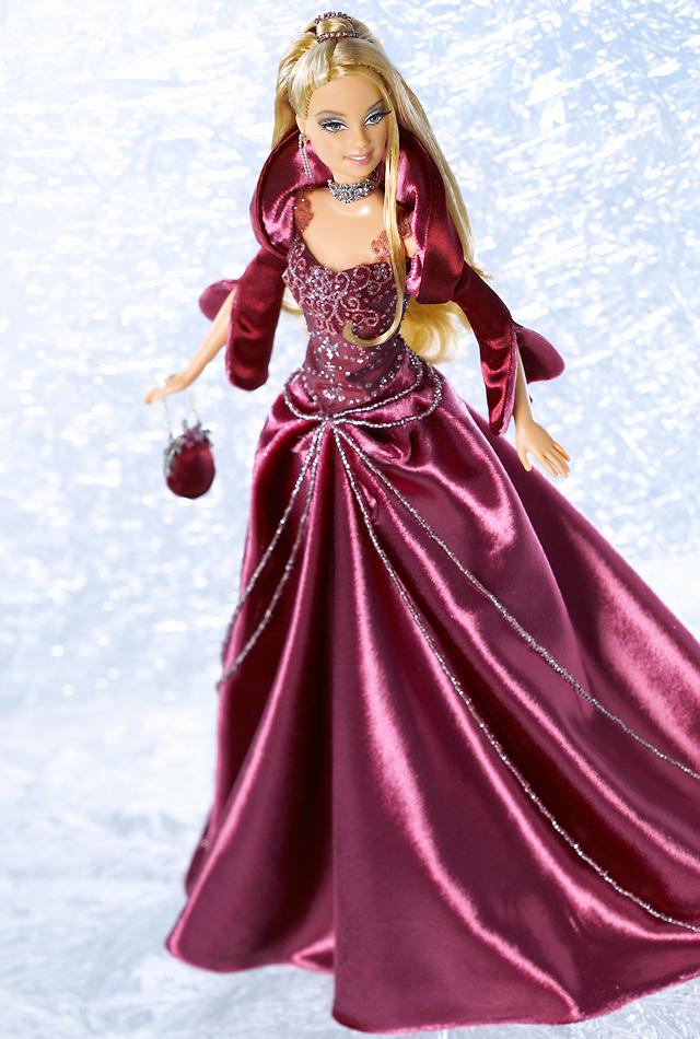 2004 Holiday Barbie